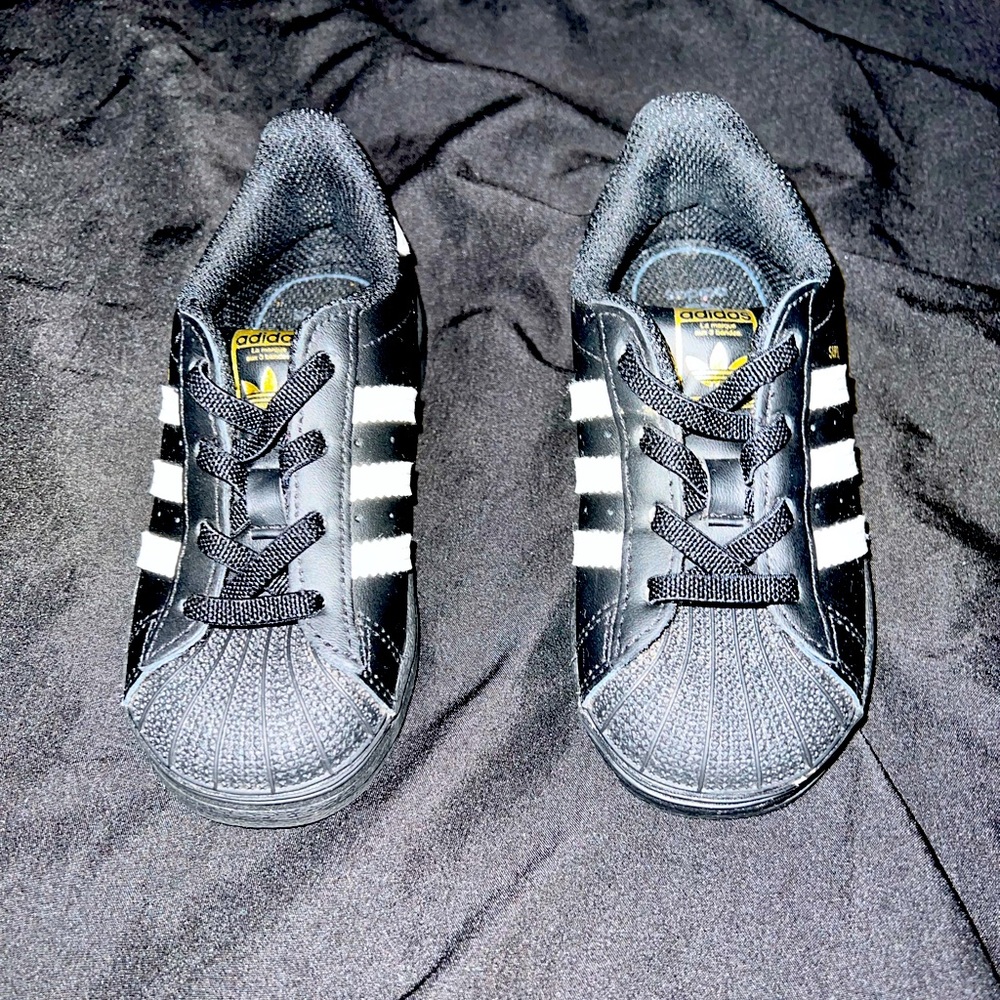 Adidas Superstar Kids Toddler Black White Size 8k Striped Great Condition